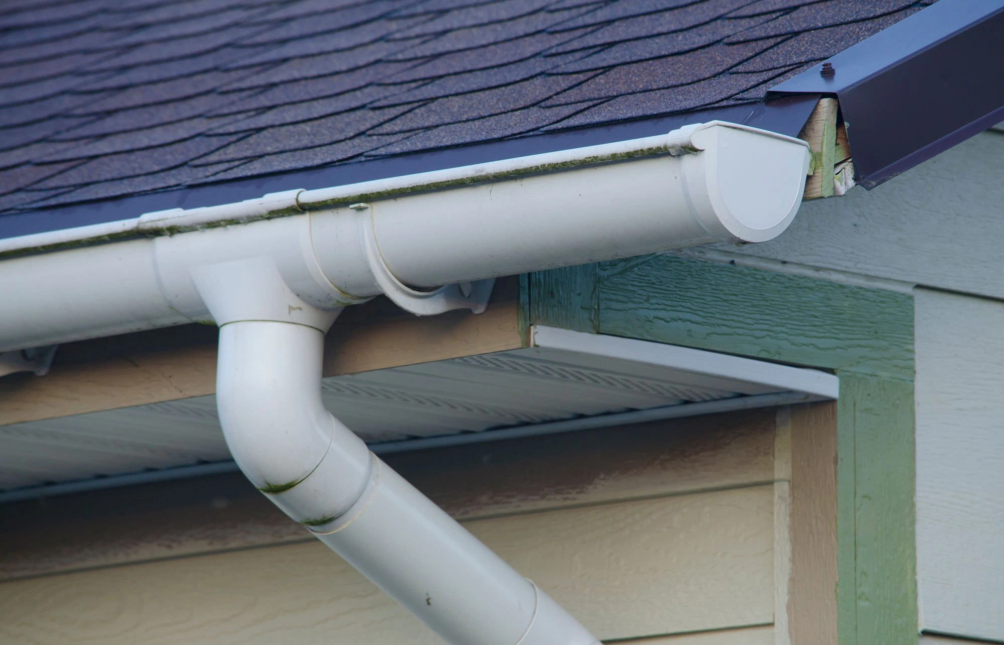 Gutter Replacement Westchester NY exterior gutter project